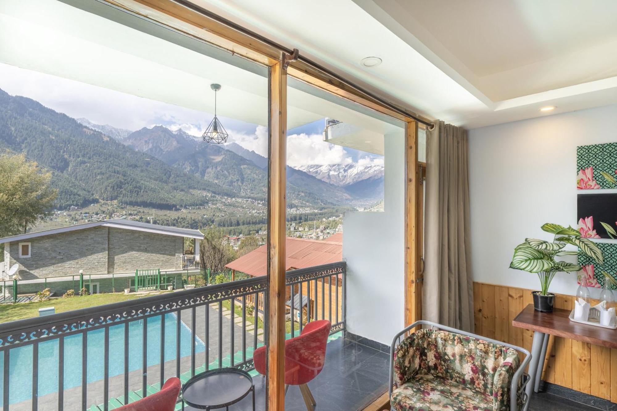 Echor Himalayan Heights Manali Hotel Exterior photo
